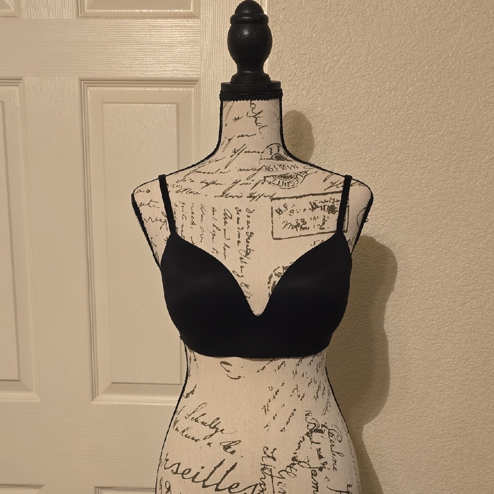Victoria's Secret Incredible Padded Adjustable Strap Bra, 34C, EUC